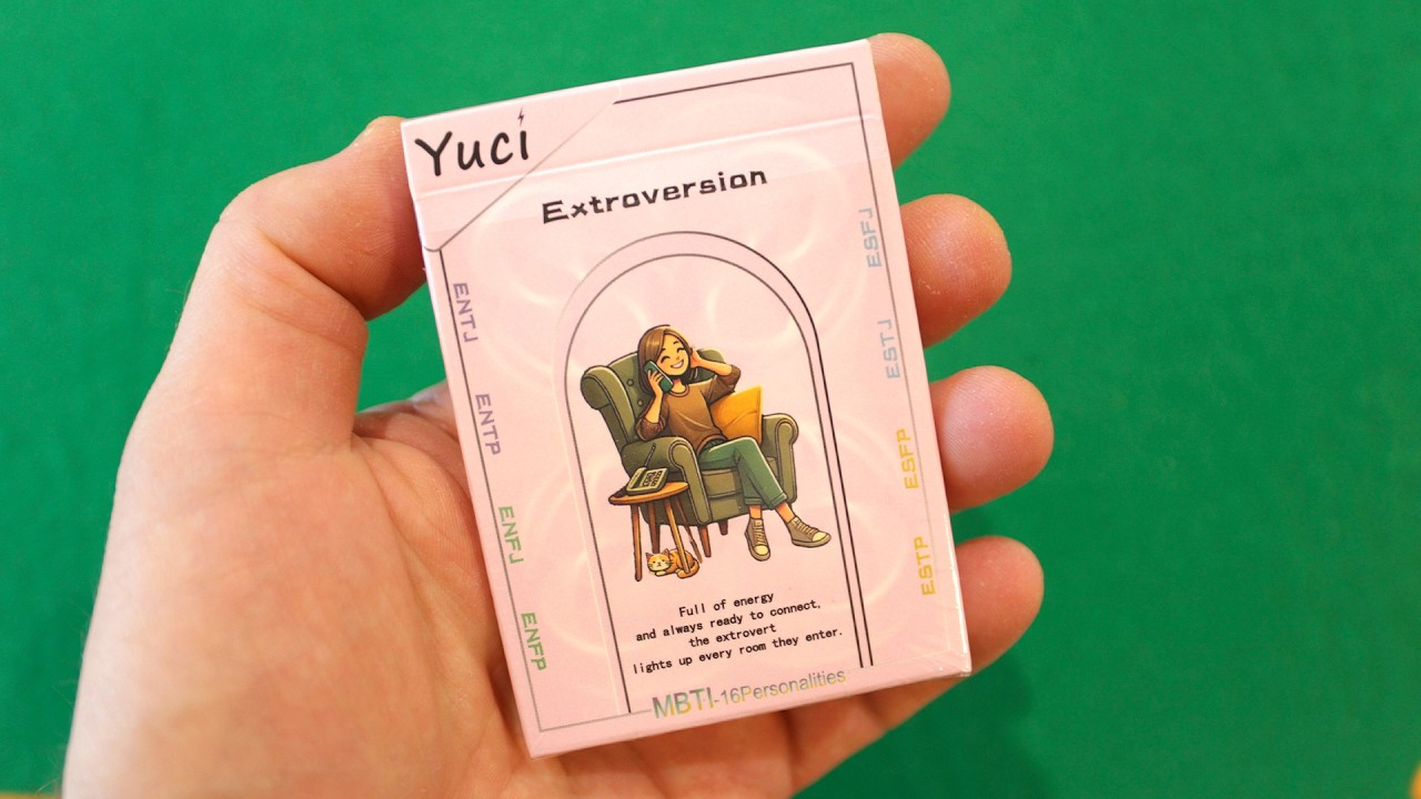 Обзор колоды карт EXTRAVERSION (Экстраверсия) / Карты для фокусов и кардистри 