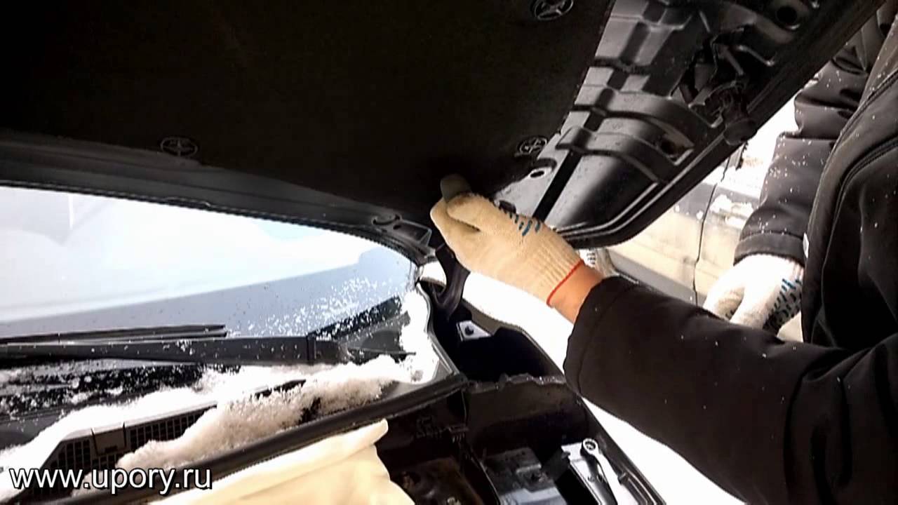 Как открыть капот ниссан кашкай