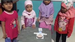 games edukasi untuk anak TK menyusun puzzle kepingan anggota tubuh dengan Subtema Tubuhku :) screenshot 5