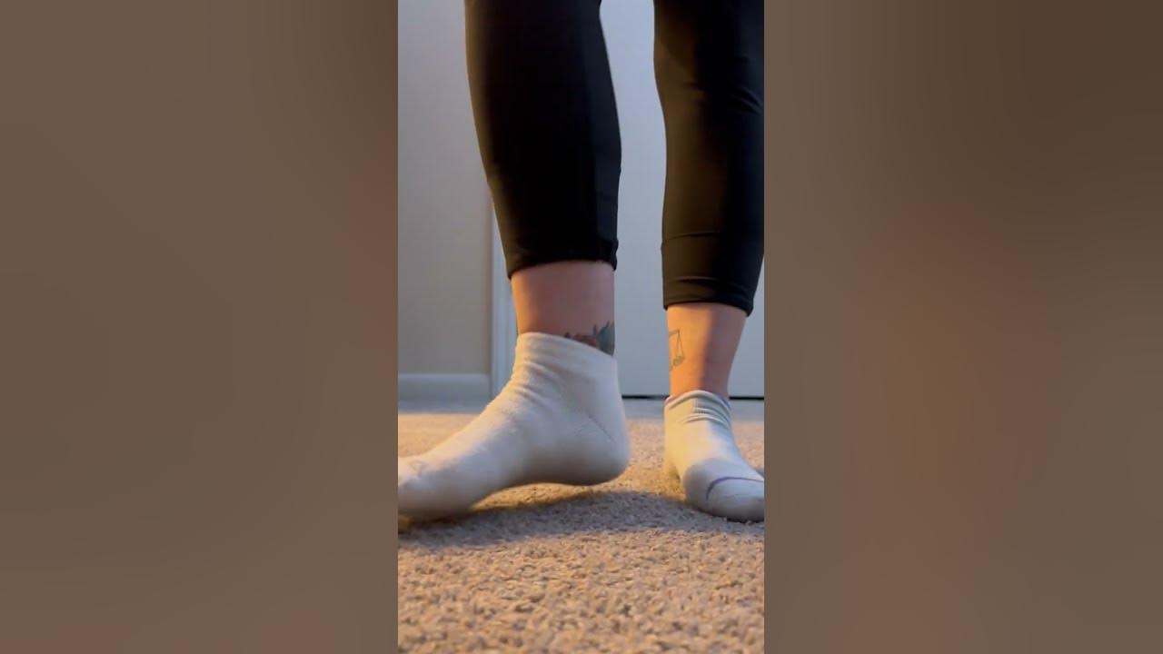 Feet Stomp Smelly Socks Stinky Giant Foot Pretty Toes - YouTube