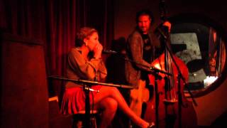 Haley Reinhart & Casey Abrams sing the blues