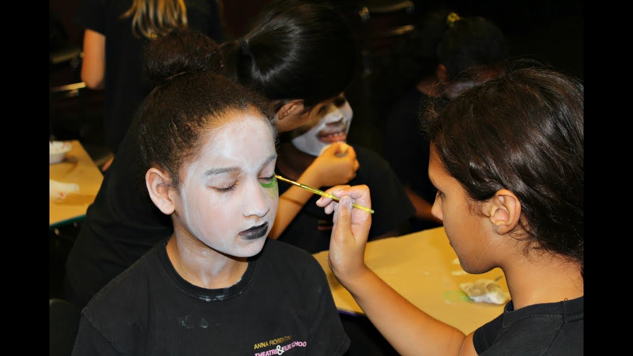 Stage Makeup Masterclass | Anna Fiorentini Theatre & Film School