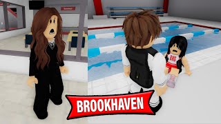 ON ME VIRE DE L'ÉCOLE A CAUSE D'UN HARCELEUR 😡 sur BROOKHAVEN RP ! ROBLOX FR