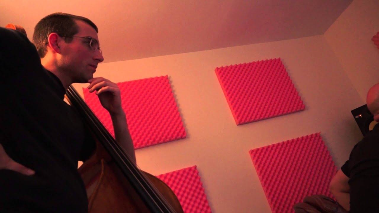 Small Soldiers - In the Air Tonight (Behind the Scenes Studio cuts)