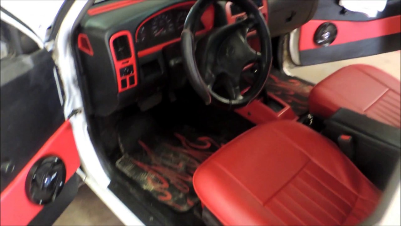 Nissan Hardbody Custom Interior