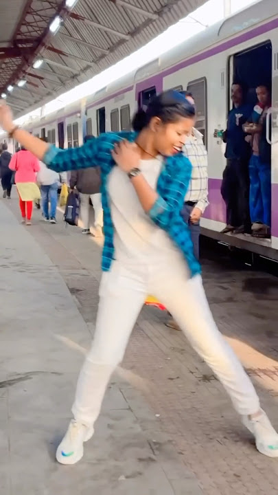 Download lagu Aap Mujhe Achche Lagne Lage 😅 | I am cute sanam | #cutesanam11 #dance #youtubeshorts #viral