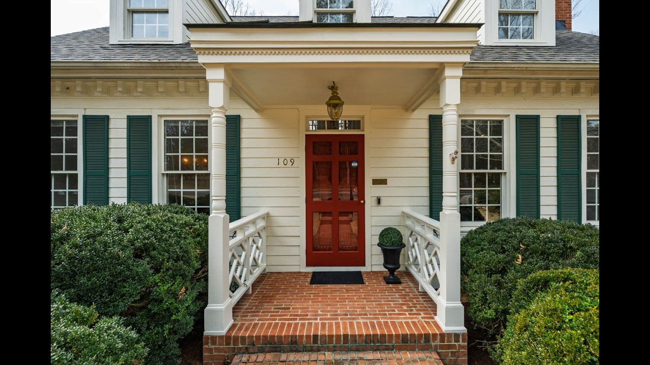 109 Oak Park Drive in Chapel Hill