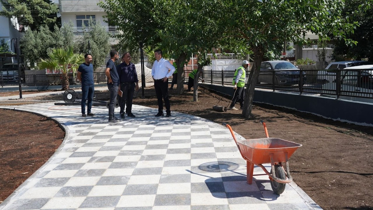 Denizli Büyükşehir Belediyesi’nden Karapınar Mahallesi’ne modern park