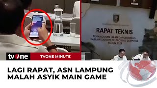 ASN Keciduk Main Game saat Rapat Penanganan Jalan Lampung | tvOne Minute screenshot 3