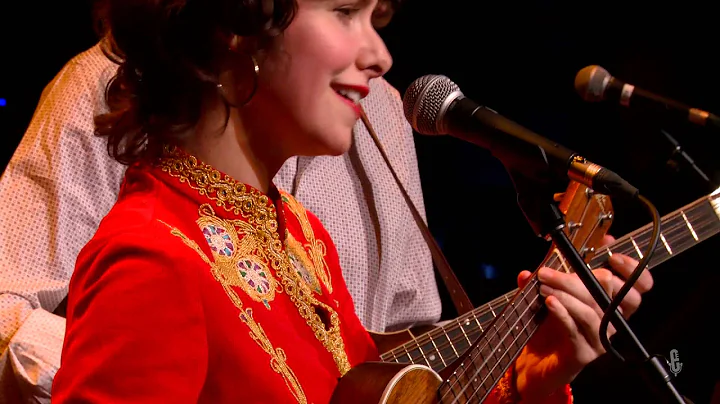Nellie McKay - Don't Let The Sun Catch You Crying ...