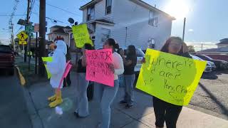 Opponents Protest Mayor Cahill's Re-Election Campaign Event - 5/28/2026