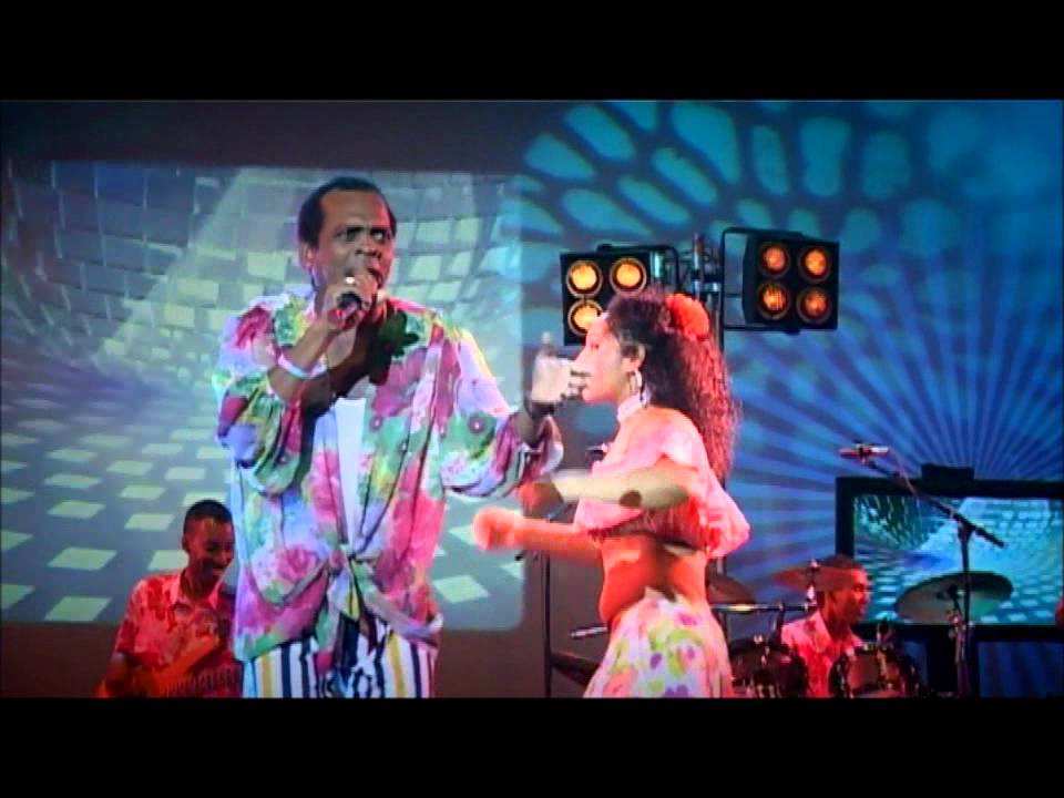 Ino Nakeed - Molmole