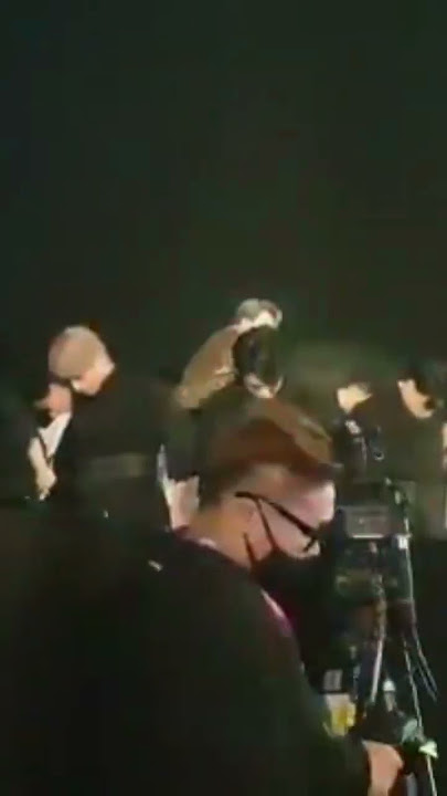 jimin's iconic award winning 30s fan dance from this angle