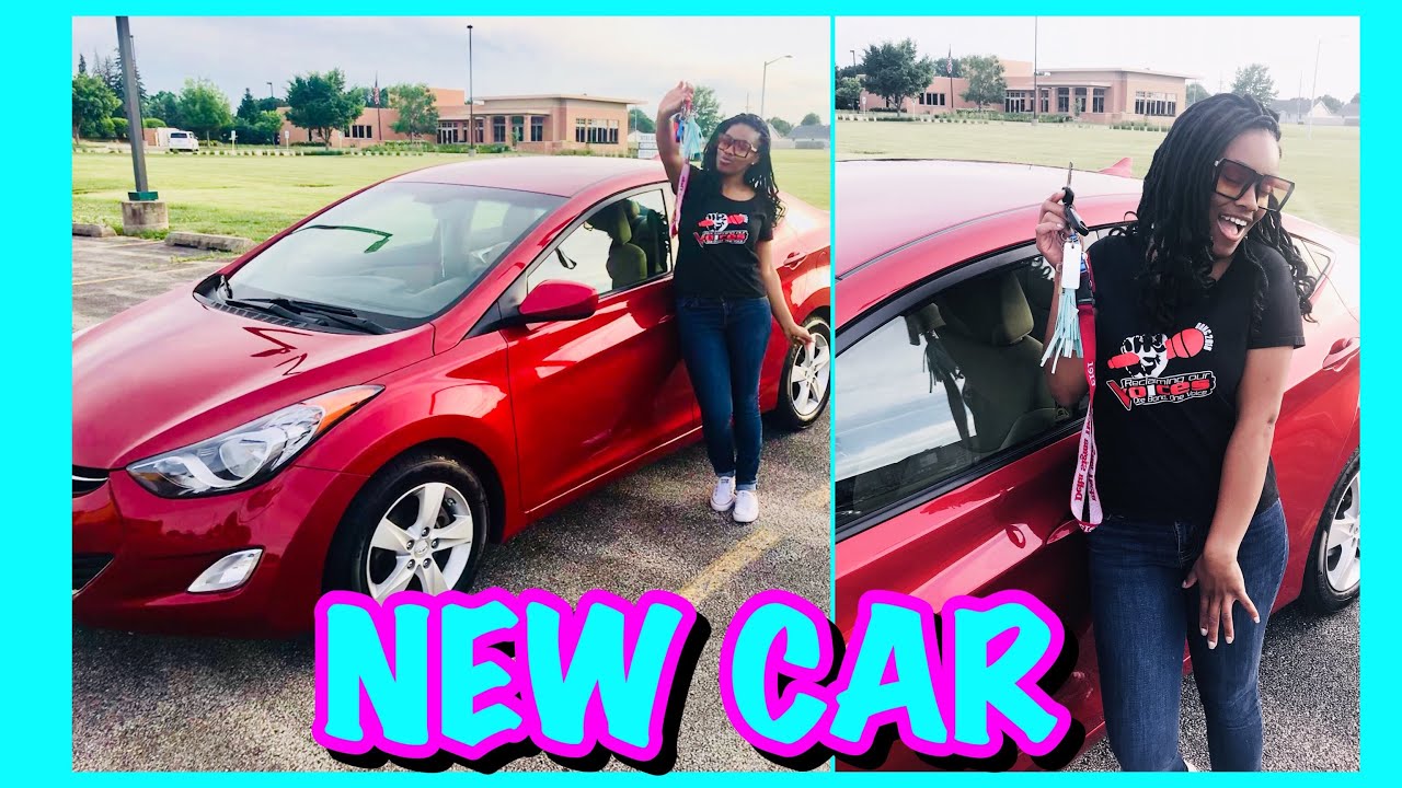 I JUST BOUGHT MY FIRST CAR AT 20!! 😩 | A College Student - YouTube