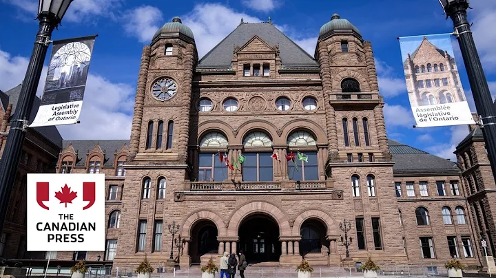 Ontario public servants required to go back to office five days a week by January