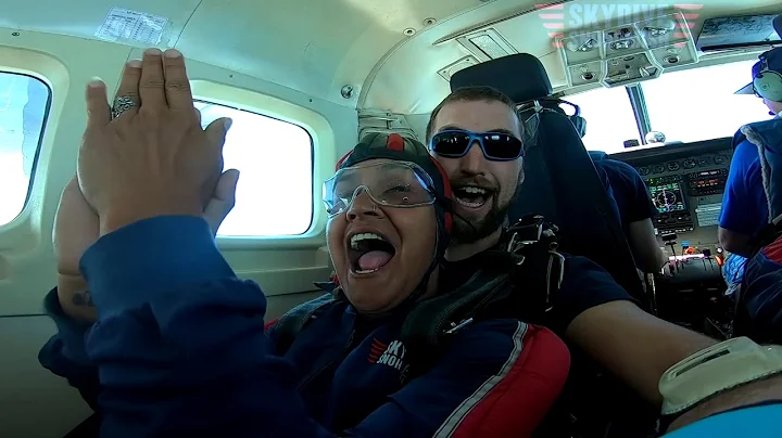 Lori Epperson's Tandem skydive!
