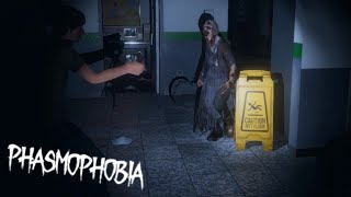 WE EXPLORED AN ABANDONED HAUNTED PRISON AND GOT CHASED BY A CRAZY OLD LADY | PHASMOPHOBIA