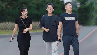 Will Man Realize He Holds a Strange Man's Hand but His Girlfriend's | Prank