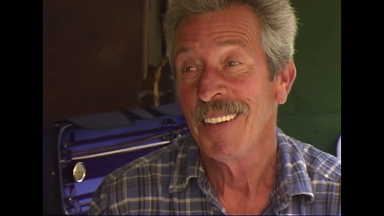 Delbert & Henry Queen (2005) - YouTube