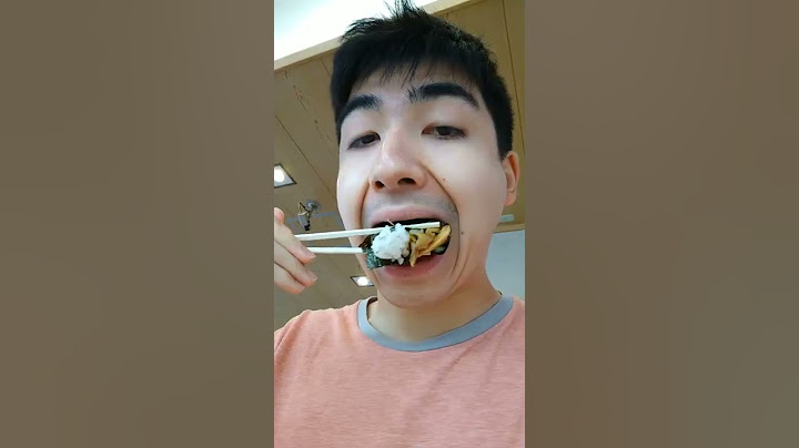 Trying Conveyor Belt Sushi in Japan at Kura Sushi #shorts