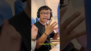 Download Lagu Isi obrolannya sih kaya di darat biasa. yang penting take-nya di udara sama Sriwijaya Air MP3 Download Lagu Isi obrolannya sih kaya di darat biasa. yang penting take-nya di udara sama Sriwijaya Air MP3