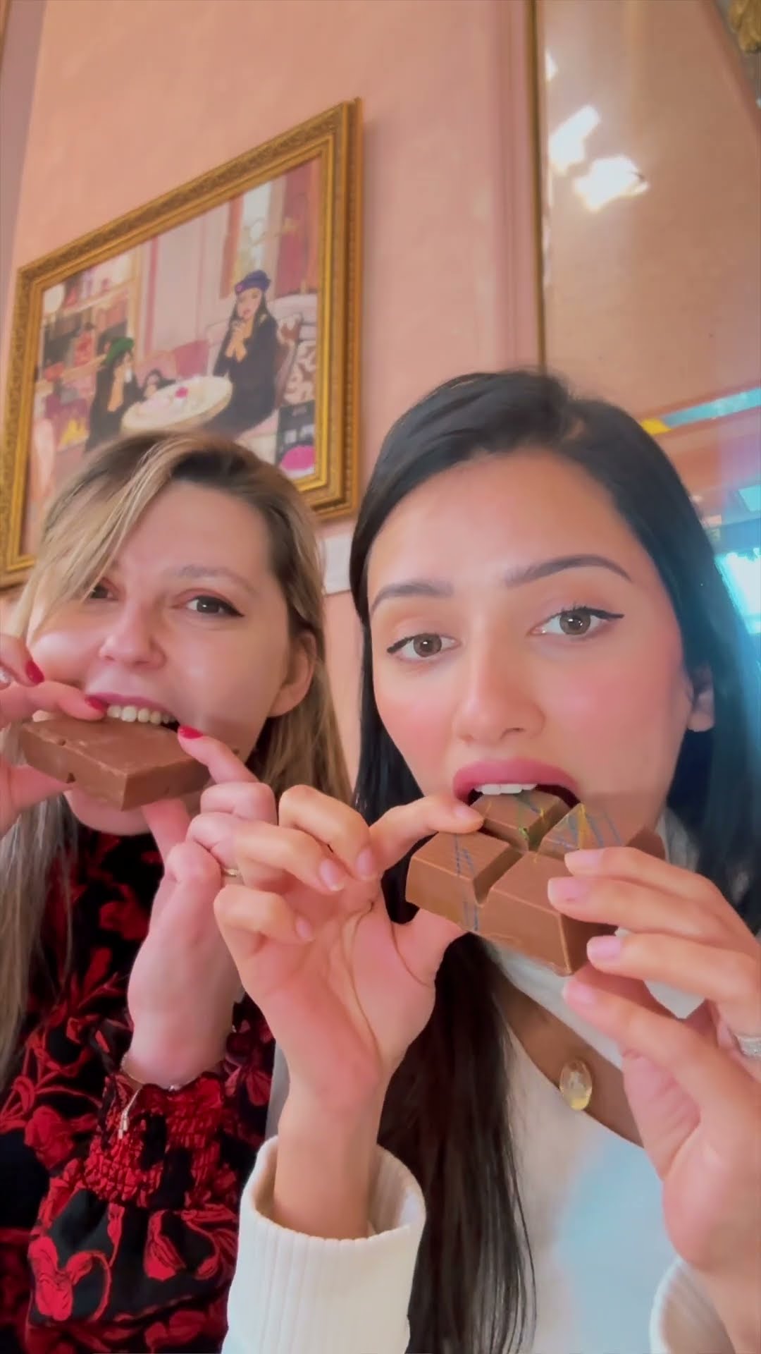 Dubai ki Famous Kunafa Chocolate ? #trending #comedy #neetubisht #lakhneet #shorts #kunafa
