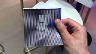 Siga Al Conejo Blanco - Op Card - Parratoro