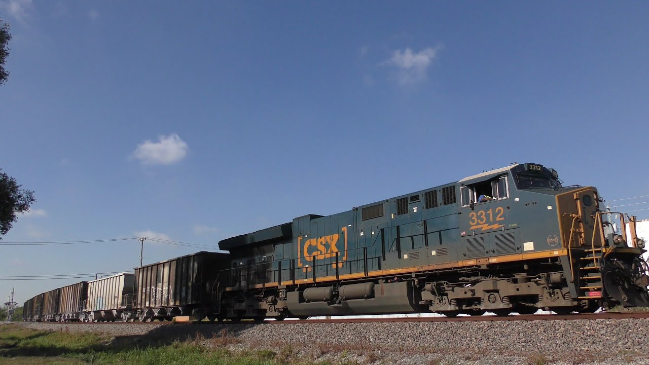 DRAGGING for a passenger train - CSX M852-01 - 3/1/23 - 9:20am - MP SX 971