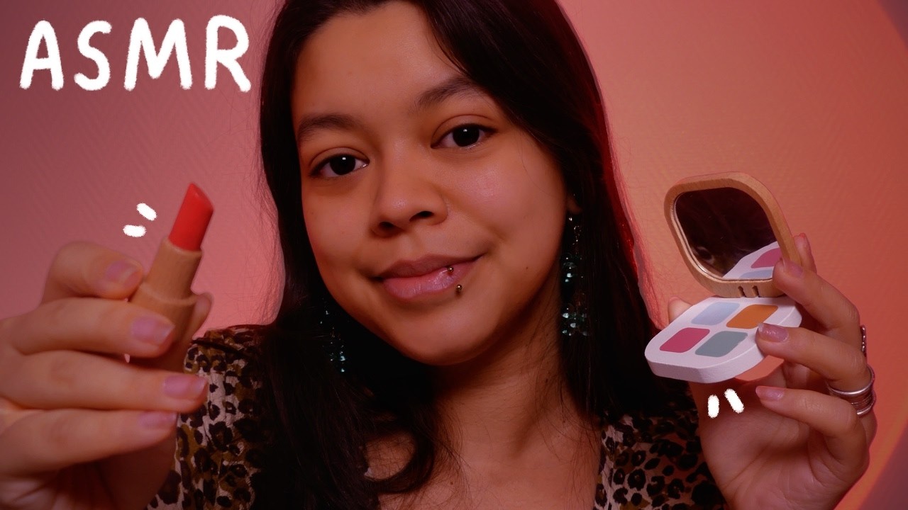 Je te maquille (objets en bois) 💄 ASMR FR (attention personnelle, bruits de bouche, tapping..)