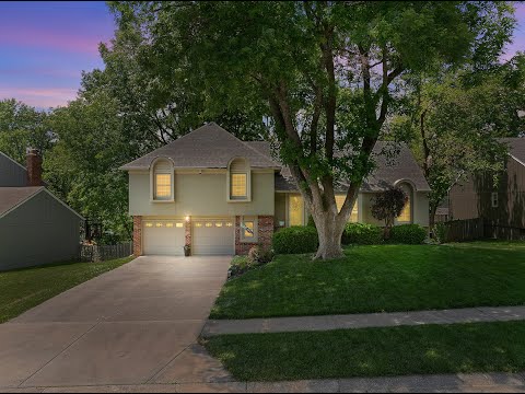 10326 Westgate St., Lenexa, KS home video tour