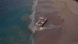 DRONE FOOTAGE - Boat Runs Ashore - Grace Bay, Providenciales-Turks &amp; Caicos Island 01/07/2020