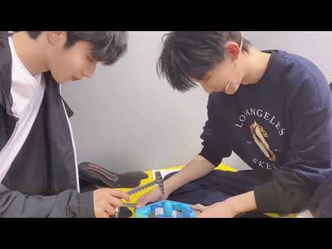 【TNT时代少年团 刘耀文】其实刚才赢了马哥100局😒😒 欺负小孩😭 || 2021-08-21 || 微博