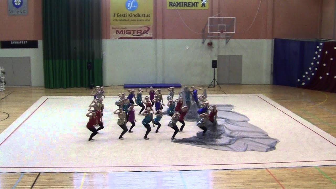 Gymnafest 2013 : VK Rütmika Lasteklassi rühm : Vee all