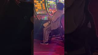 Woman is beating up the spin button 😂😂