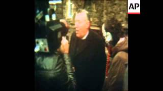 SYND 6 1 76 NORTHERN IRELAND'S POLITICAL LEADERS ARRIVE FOR A MEETING WITH BRITISH MINISTER IN BELFA
