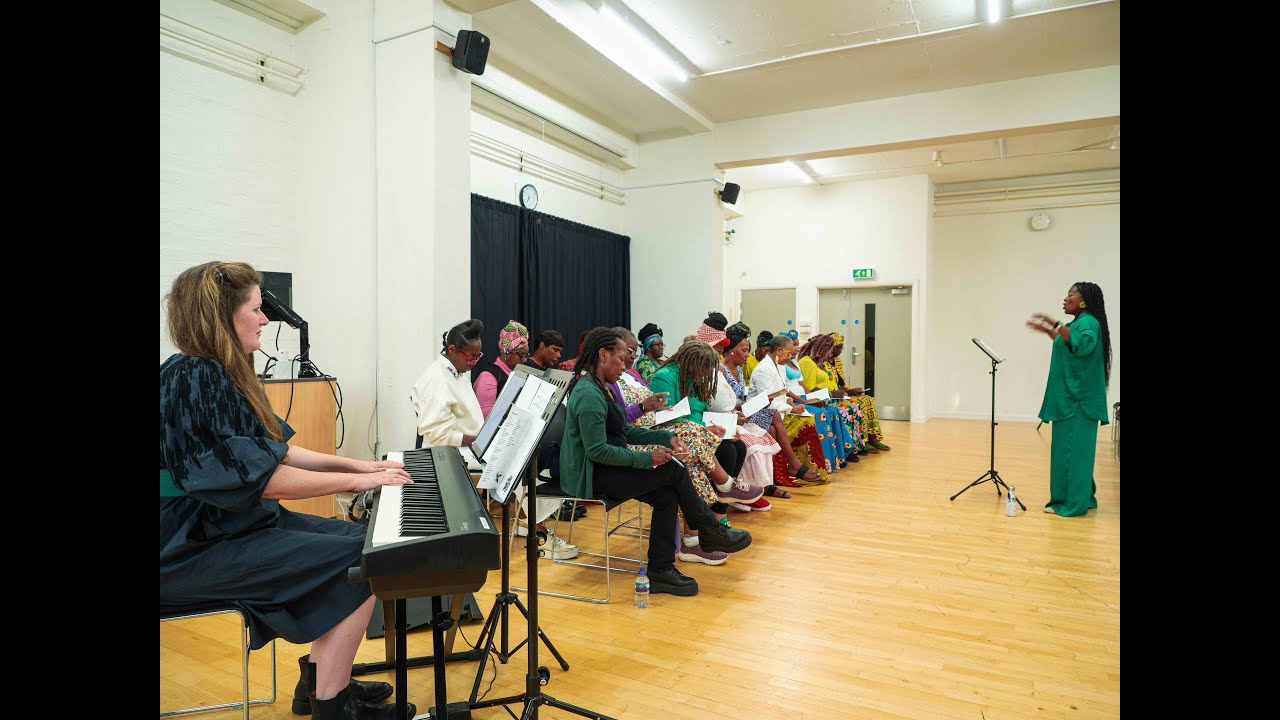 "Bell a-ring a yard oh": Abigail Kelly (soprano) with TP Caribbean Folk Singers - August 2024