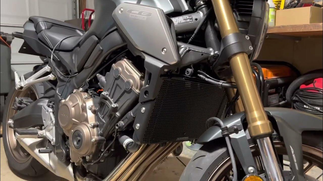 Evotech PRN014416 Radiator Guard, Black For Honda CB650R / CBR650R Cafe