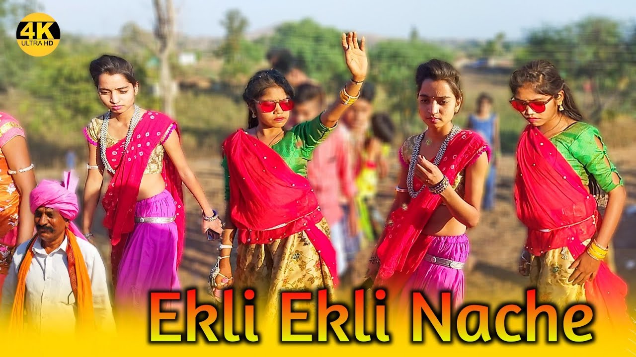            Adivasi Timli Girls dance 