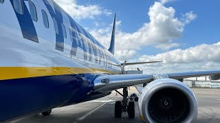 Onboard Ryanair Boeing 737-8 (EI-DWF) Landing into Girona Costa Brava Airport (GRO) 07/05/2023