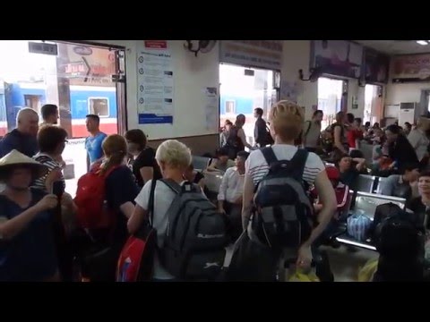Video Vietnamese train from Da Nang to Saigon ( Ho Chi Minh... - youtube