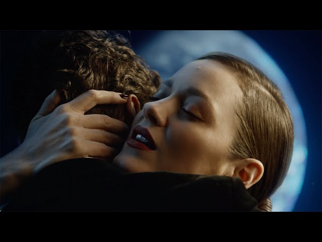 CHANEL N°5, the Film with Marion Cotillard — CHANEL Fragrance 