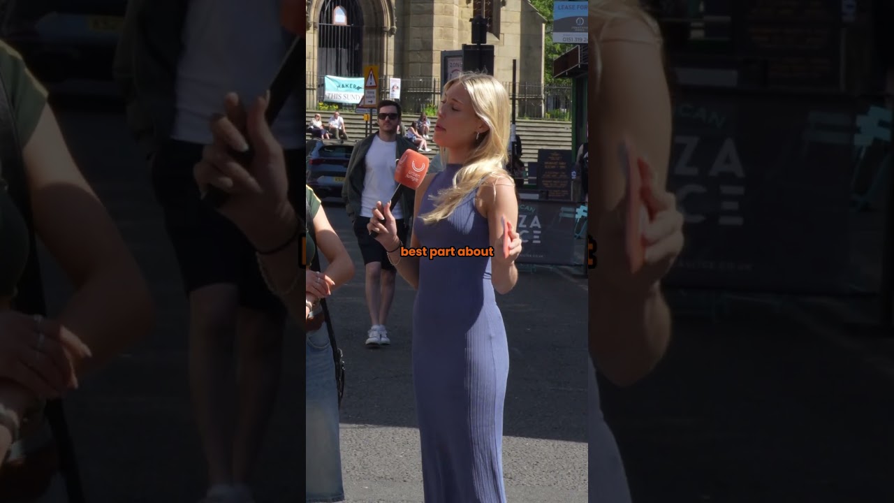 How much does this DANCER earn?? 💃