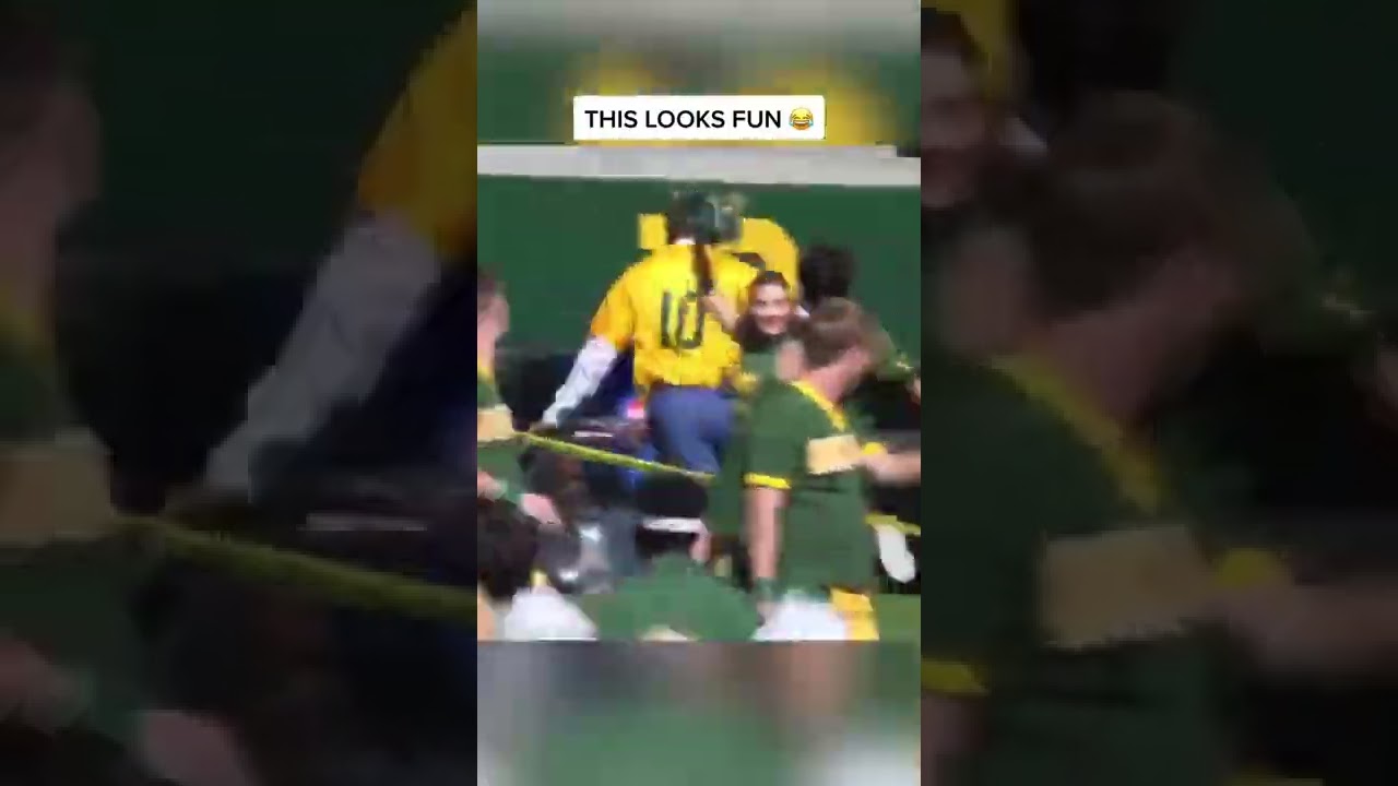 When Robert Griffin III led the new students in a race across the field 😂