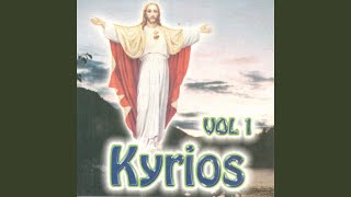 Video thumbnail of "Kyrios - En El Cielo Se Oye"