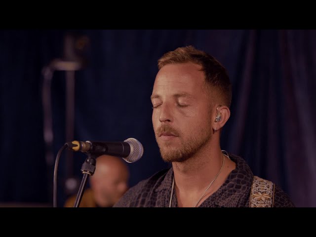 James Morrison - I Won't Let You Go (Studio Performance) class=