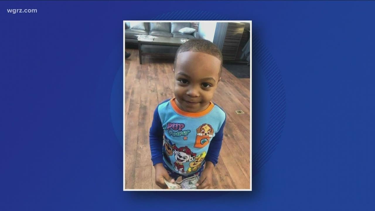 Mother of 3 year old shooting victim speaks - YouTube