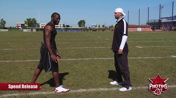 Wide Receiver Earl Bennett Discusses how to beat a Man-to-Man Press