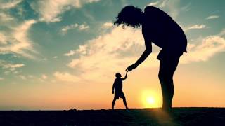 Celebrity #Gigantification and the beach Net Worth