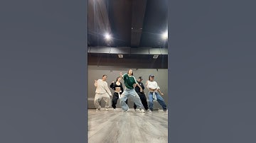 AYRA STARR - RUSH | AFRO DANCE #dancechallenge #dancetrend #afrodance