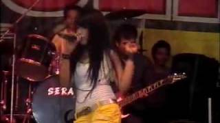 (Dangdut koplo 2010)Via Valen_Jika Cinta Dia